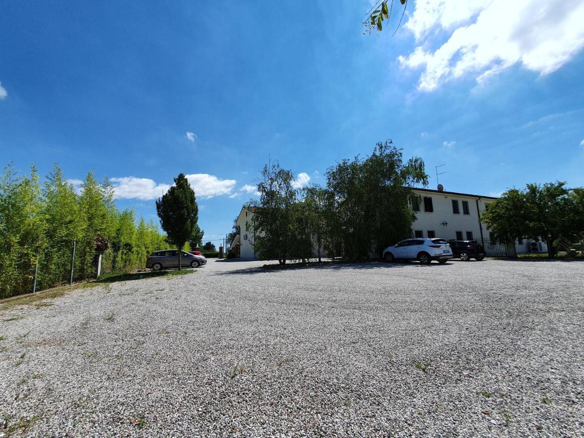 Agriturismo Il Cascinale Treviso Exterior foto